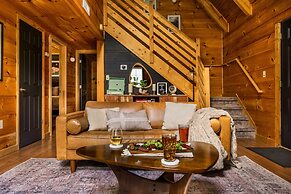 The Copper Bird Cabin