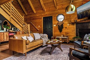 The Copper Bird Cabin