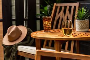 The Copper Bird Cabin