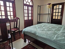 H&H Diamond Nail Guesthouse