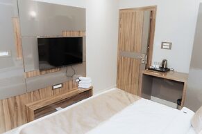 HOTEL STAR DELIGHT
