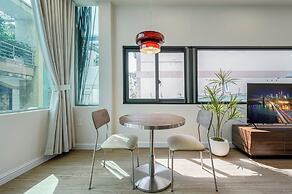 Home by CR Concept in The Center