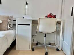 Lakeside Gem - Frenchman's Bay