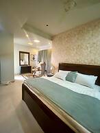 2Bedroom BahriaTown-Manzar Holiday Homes