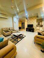 2Bedroom BahriaTown-Manzar Holiday Homes