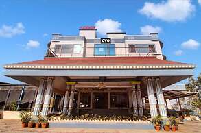 Hotel Partha International