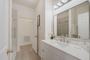 Private House With Private Pool, Near all Famous Attractions!!!