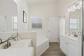 Private House With Private Pool, Near all Famous Attractions!!!