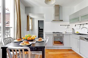 Bright 1BR by Palais Garnier