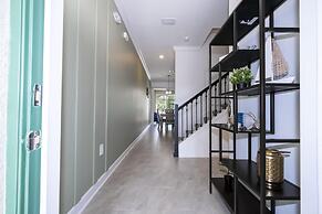 Storey Lake Resort, Private Pool, Near Famous Attractions!!