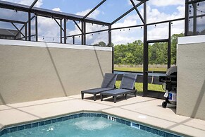 Storey Lake Resort, Private Pool, Near Famous Attractions!!