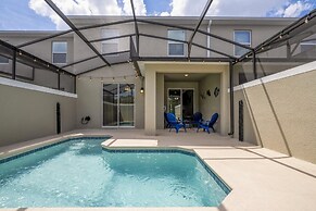 Storey Lake Resort, Private Pool, Near Famous Attractions!!