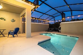 Storey Lake Resort, Private Pool, Near Famous Attractions!!