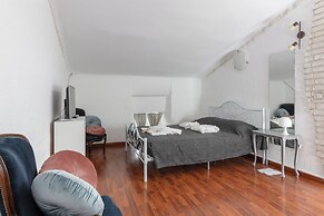 LOFT ROSSETTI