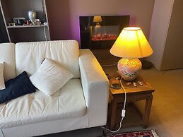 Luxurious Melbourne Apartment With City Views