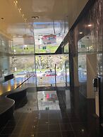 Luxurious Melbourne Apartment With City Views