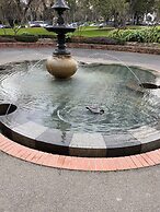 Luxurious Melbourne Apartment With City Views