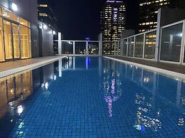 Luxurious Melbourne Apartment With City Views