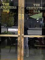 Luxurious Melbourne Apartment With City Views