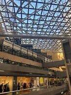 Luxurious Melbourne Apartment With City Views