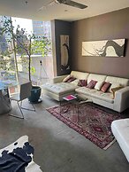 Luxurious Melbourne Apartment With City Views