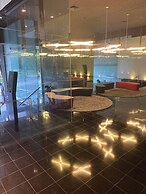 Luxurious Melbourne Apartment With City Views