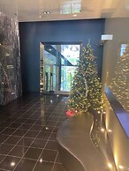 Luxurious Melbourne Apartment With City Views