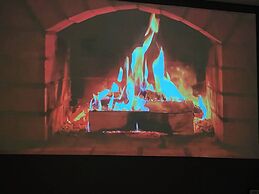 Luxurious Melbourne Apartment With City Views