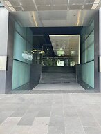 Luxurious Melbourne Apartment With City Views