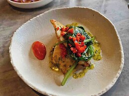 Luxurious Melbourne Apartment With City Views