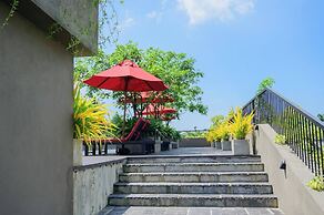 Family-friendly 3BR Apartment in Serene Malabe