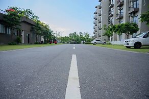 Family-friendly 3BR Apartment in Serene Malabe