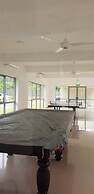Family-friendly 3BR Apartment in Serene Malabe