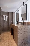 Stayr Somabay - Bay life home rentals