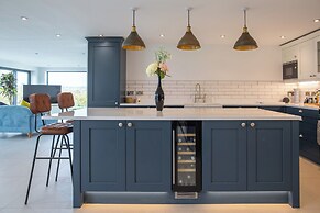 Beautiful Barn Conversion-Escape for 12