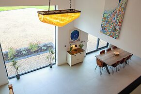 Beautiful Barn Conversion-Escape for 12