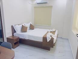 HOTEL APEX INN SHAMSHABAD