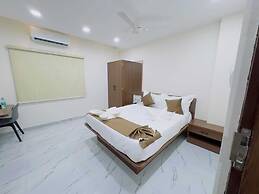 HOTEL APEX INN SHAMSHABAD
