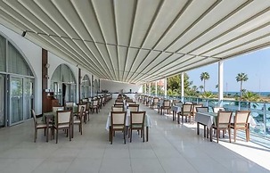 Simurg Luxury Halal Hotel