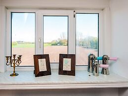 6 Person Holiday Home in Skaerbaek