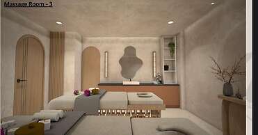 Trunk & Trolley A Luxury Boutique Hotel