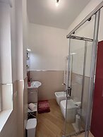 Casa Dharma Guest House