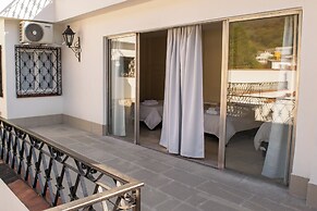 La Casona del Monumento