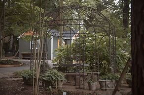 Lookout Mountain Inn