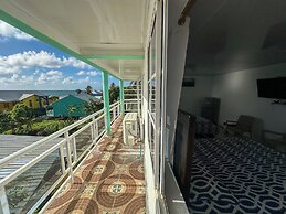 Posada Three Cay Suites