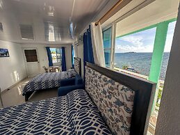 Posada Three Cay Suites