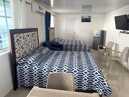 Posada Three Cay Suites