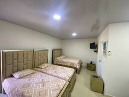 Posada Three Cay Suites