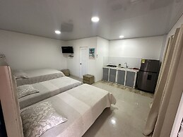 Posada Three Cay Suites