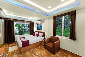 Adhvasaha Beach Spa Resort